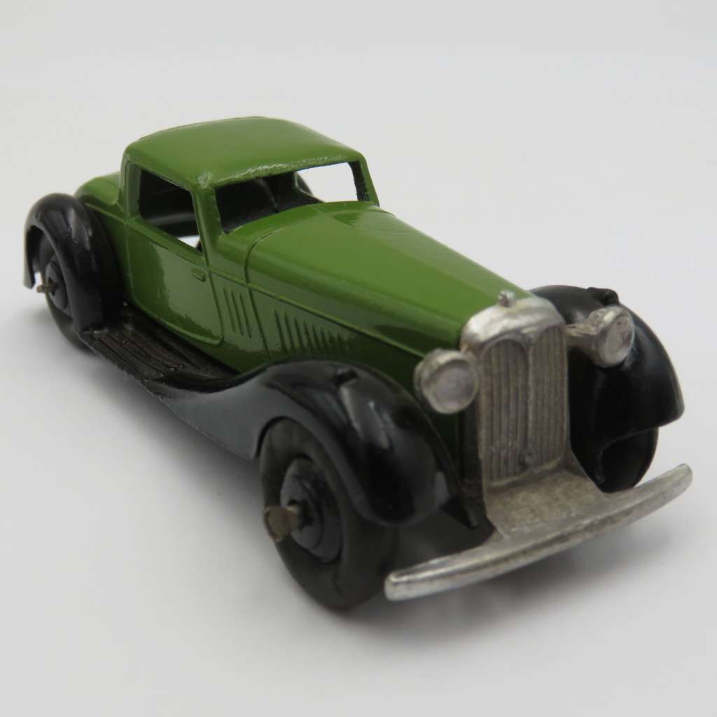 Dinky Toys Bentley die-cast toy car