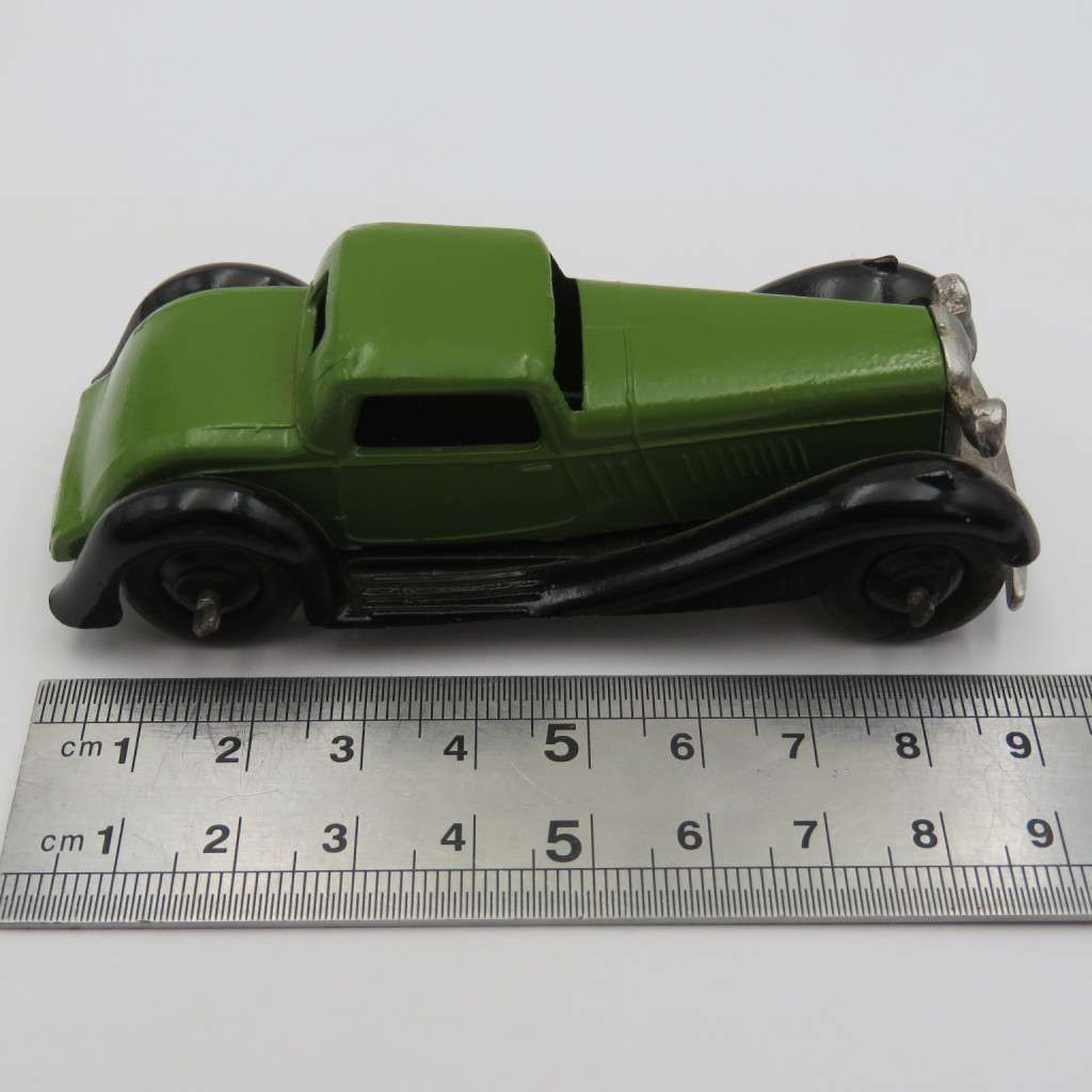 Dinky Toys Bentley die-cast toy car