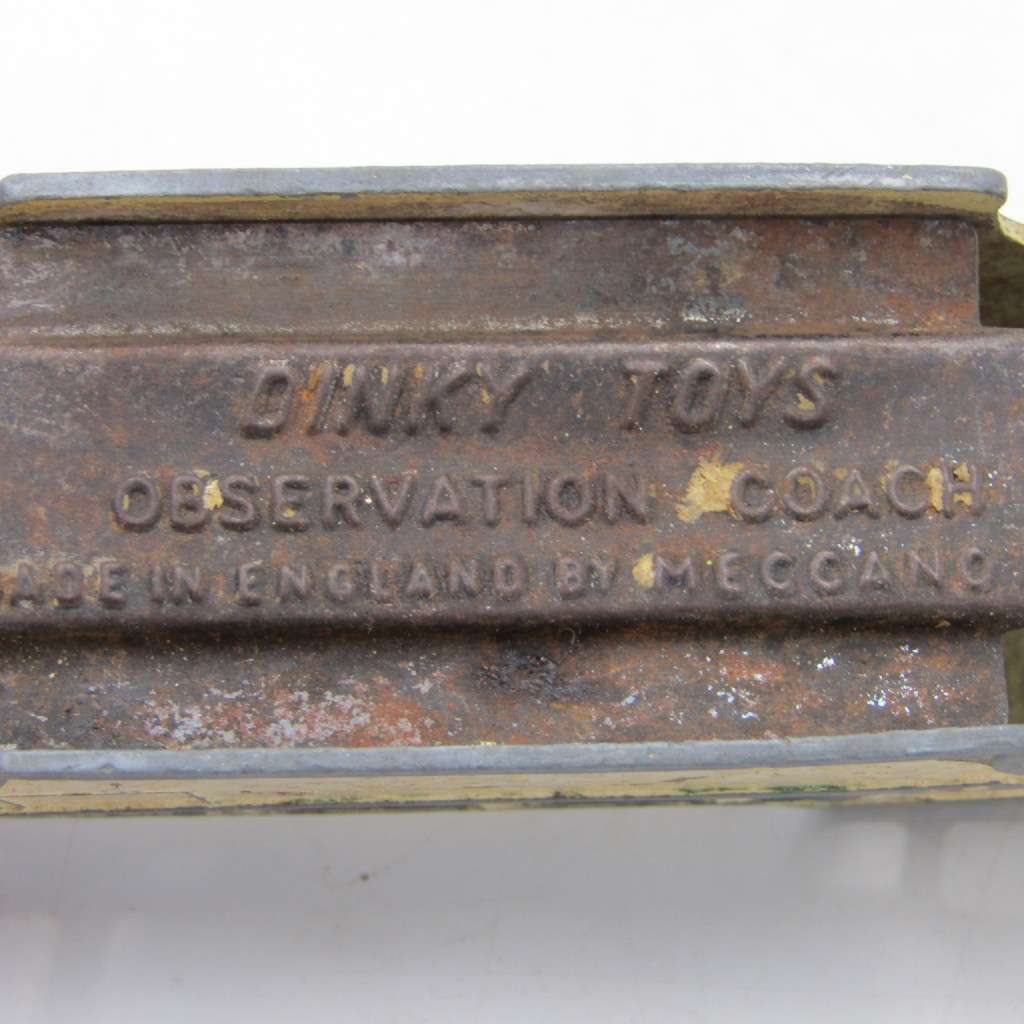 Dinky Toys Observation coach model car - no tyres - Meccano Ltd