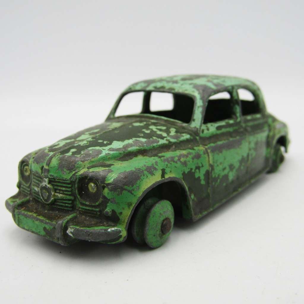 Dinky Toys Rover 75 die-cast toy car - no tyres - repainted