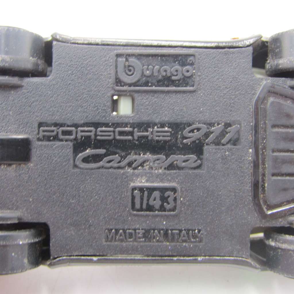 Bburago Porche 911 Carrera die-cast racing model car - scale 1/43
