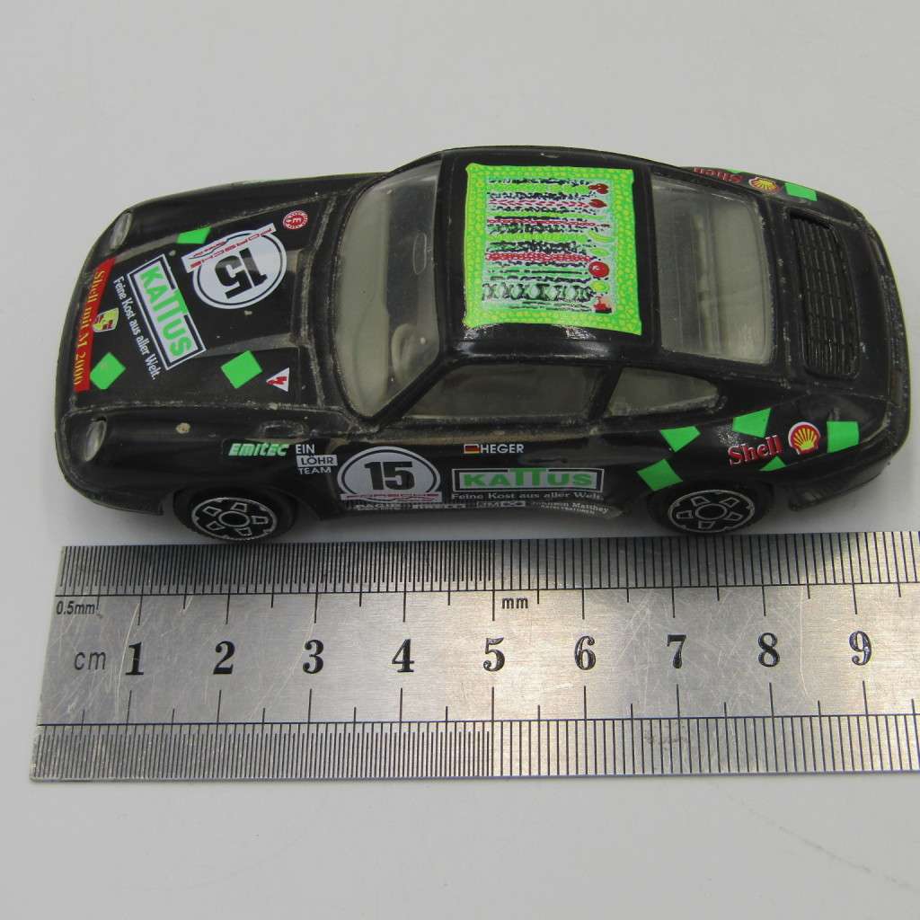 Bburago Porche 911 Carrera die-cast racing model car - scale 1/43