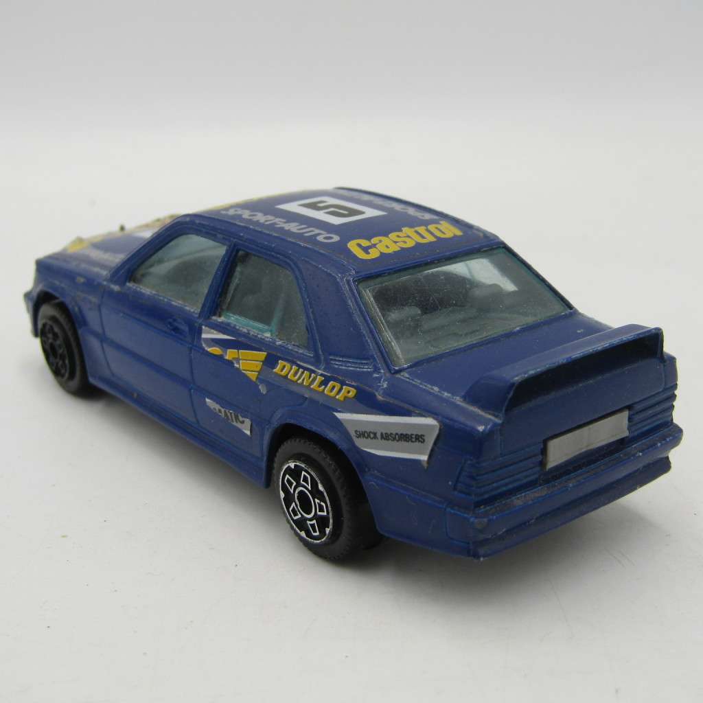 Bburago Mercedes 190 E die-cast racing model car - scale 1/43