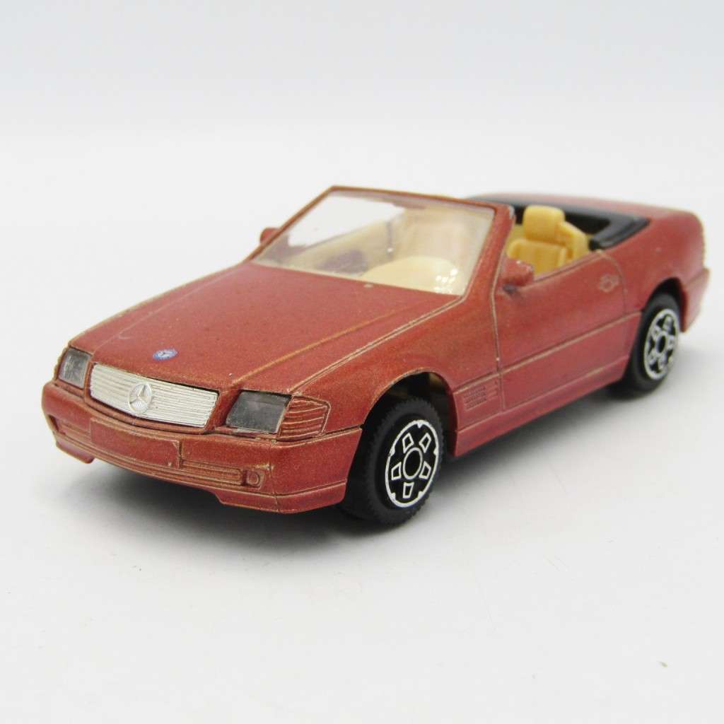 Bburago Mercedes 300 SL die-cast racing model car - scale 1/43