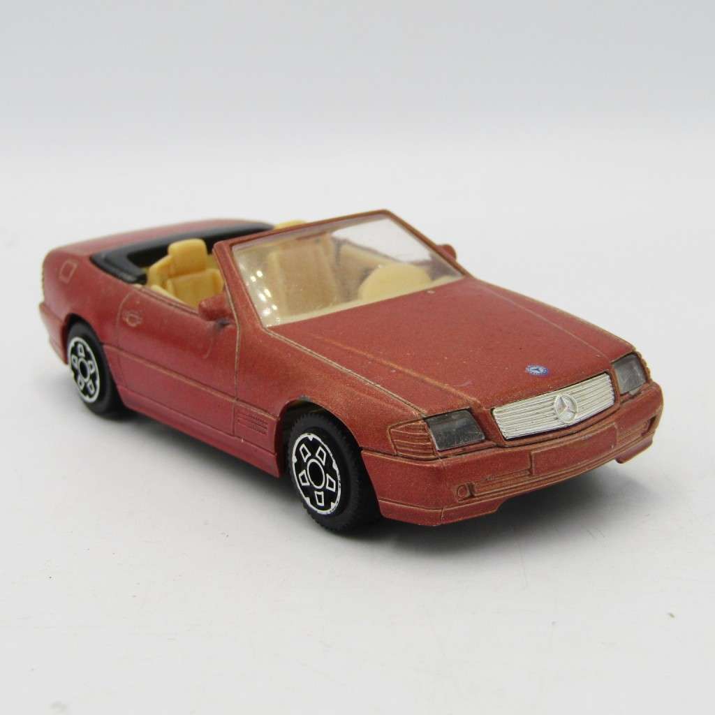 Bburago Mercedes 300 SL die-cast racing model car - scale 1/43