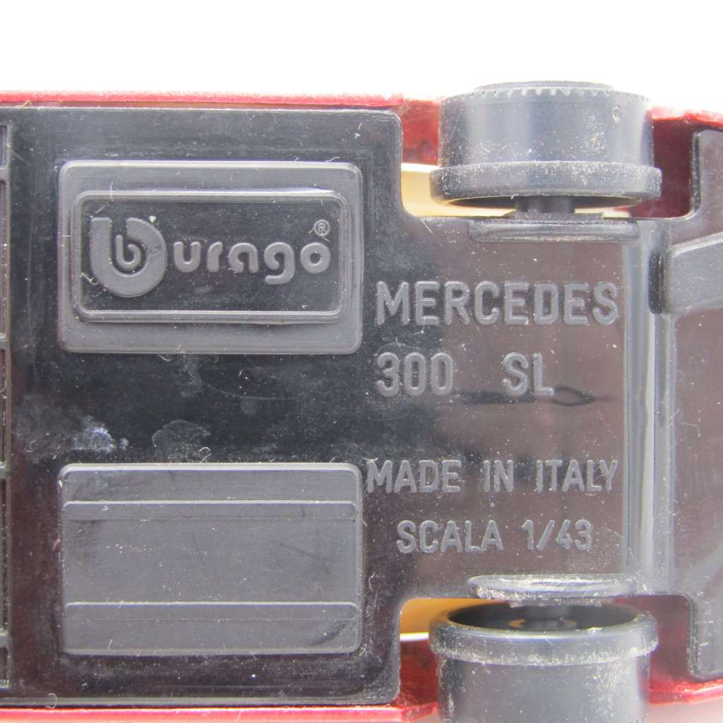 Bburago Mercedes 300 SL die-cast racing model car - scale 1/43