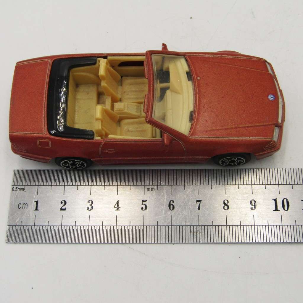 Bburago Mercedes 300 SL die-cast racing model car - scale 1/43