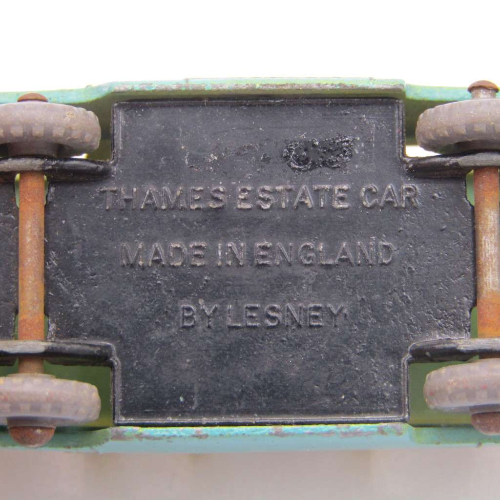 Matchbox Moko Lesney #70 Thames Estate car die-cast toy car