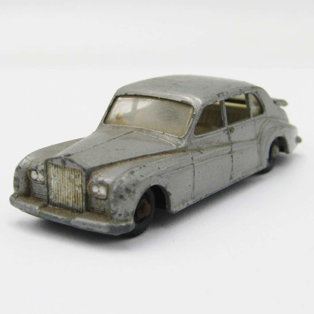 Matchbox Moko Lesney #44 Rolls Royce Phantom V die-cast toy car