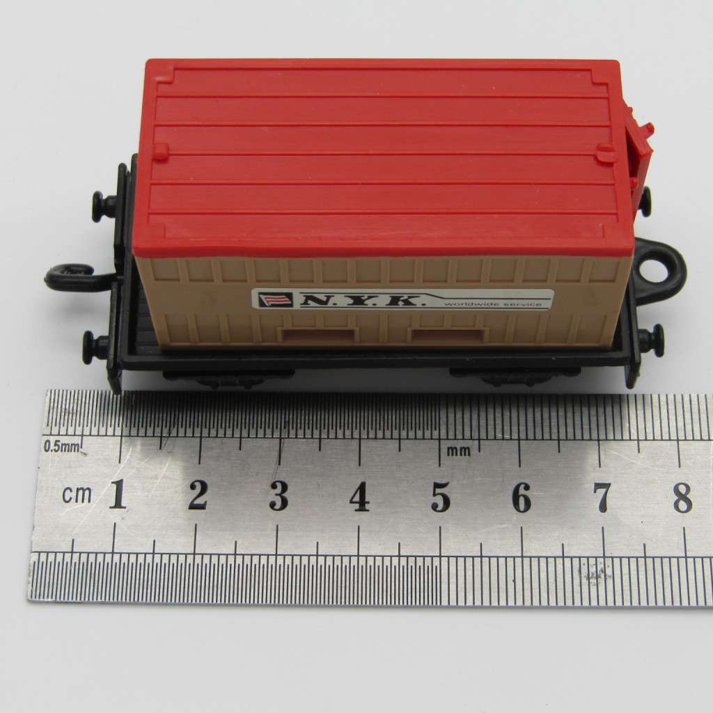 Matchbox #25 Flat car and container train wagon in box ( lid missing )