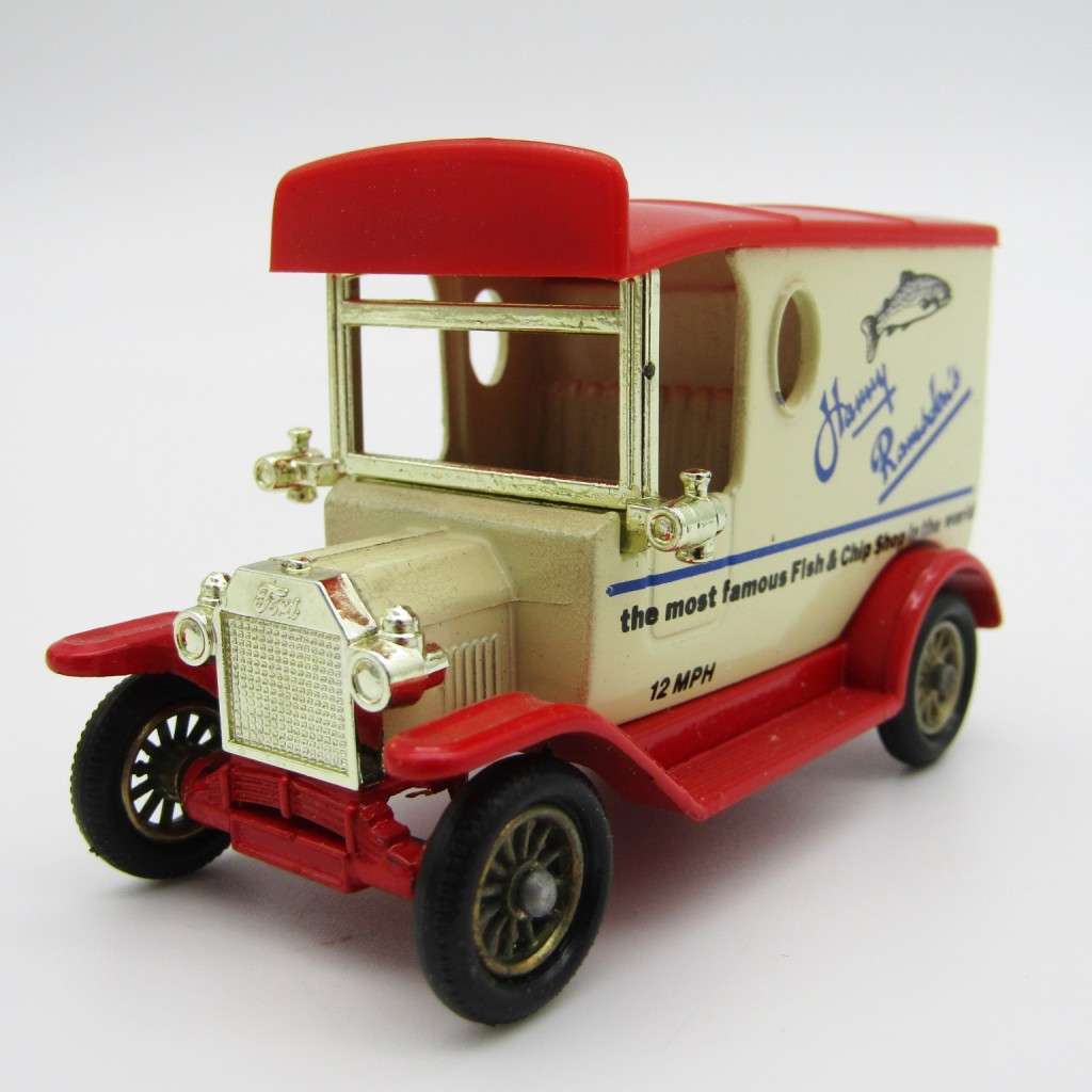 Lledo Model T Ford Van Harry Ramsden Fish & Chips in box