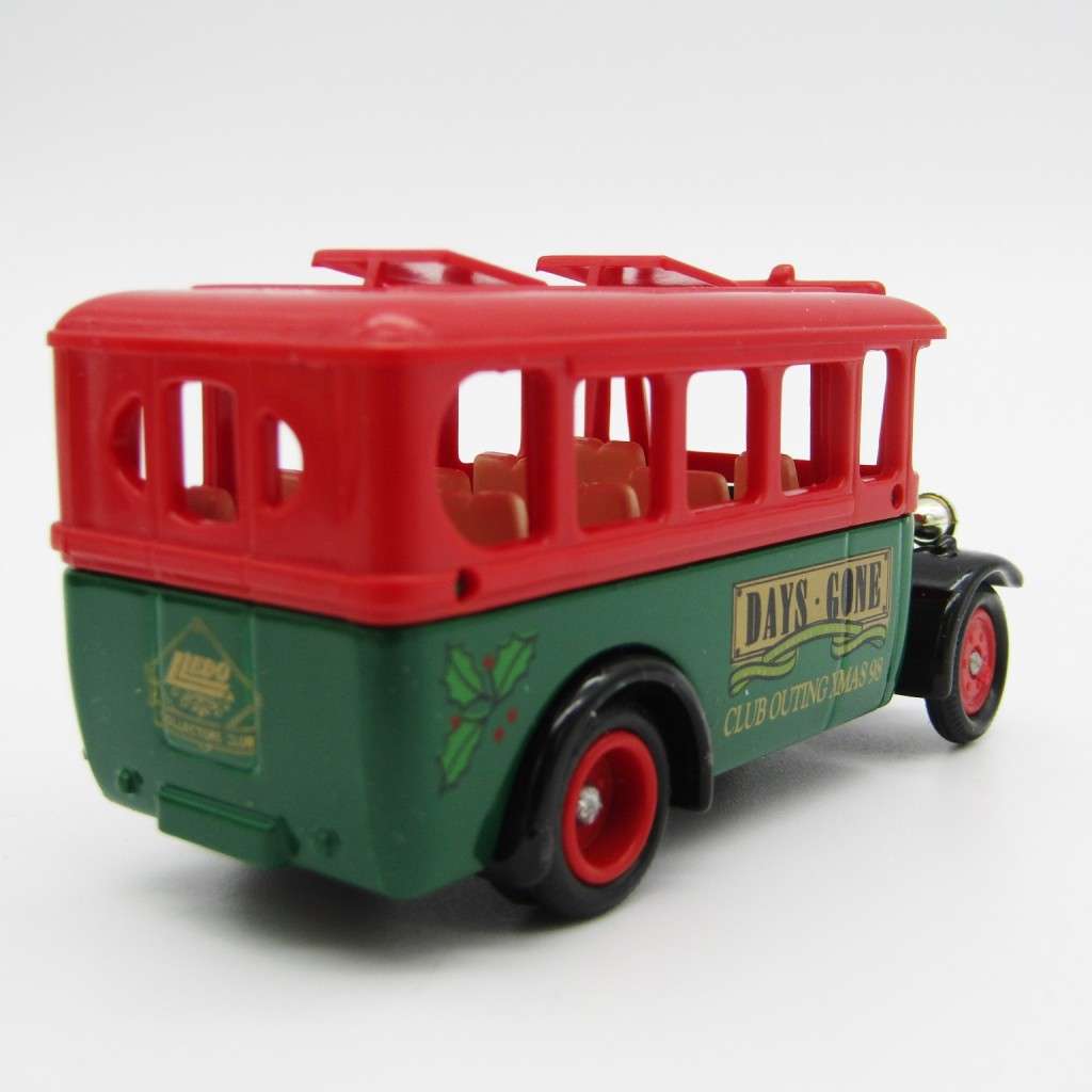 Lledo 1935 Dennis Single deck coach Collectors Club 1998 in box