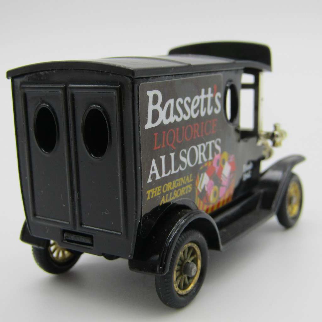 Lledo Model T Ford Bassetts Liquorice allsorts in box