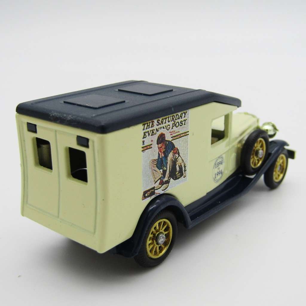 Lledo the Saturday evening post 1936 Packard truck in box