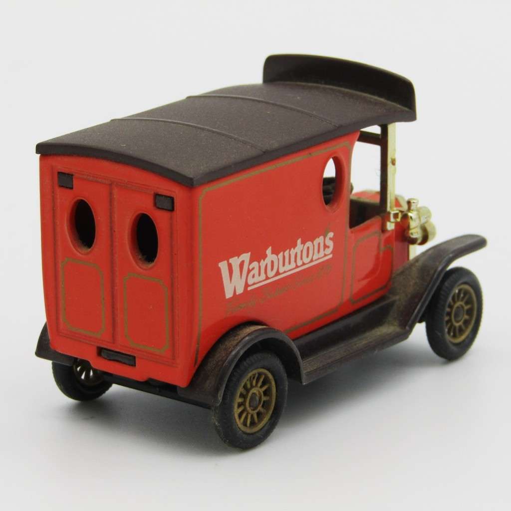 Lledo metal replicas Model T Ford Warburton`s in box