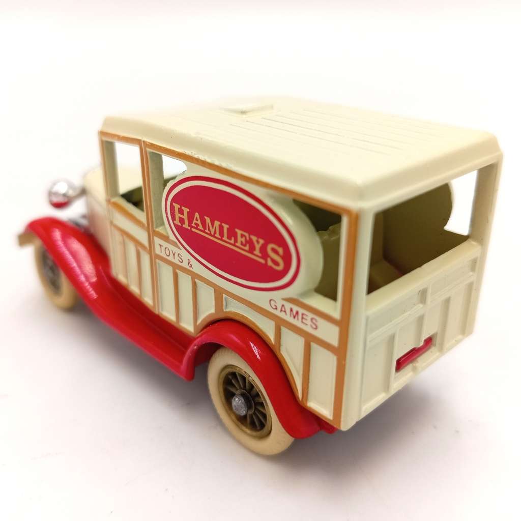 Lledo Ford Model A - Hamley`s Toys and Games advertising model car in box with figurines