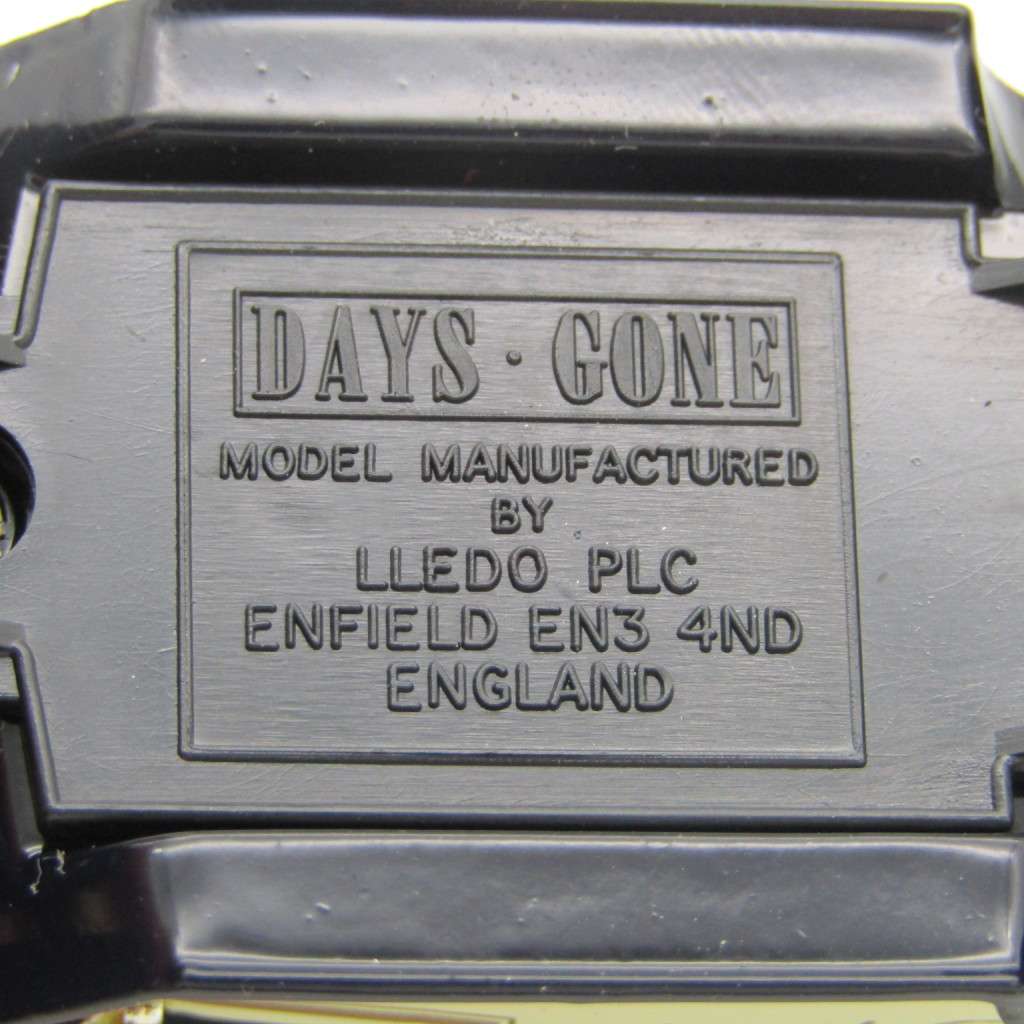 Lledo 1920 Model T Ford Courvoisier delivery van in box