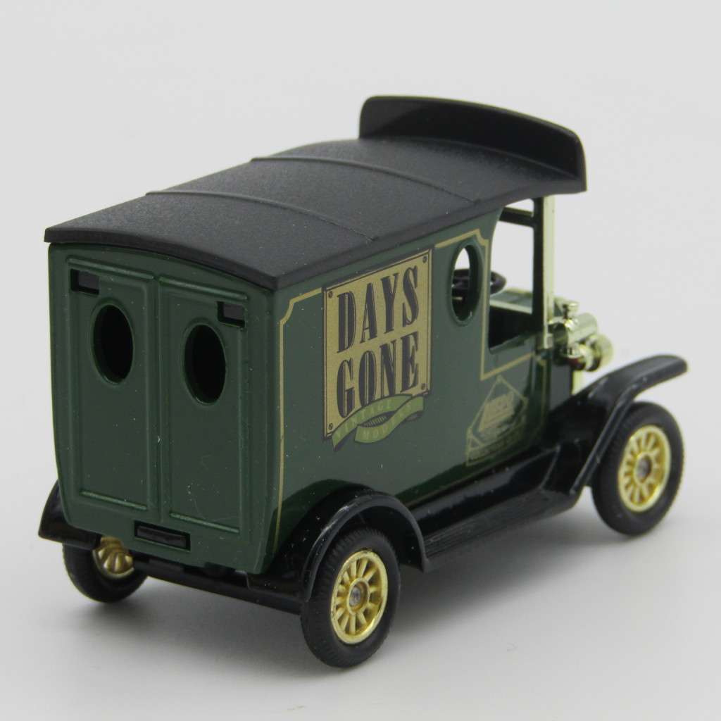 LLedo 1920 Ford Model T Collectors Club 1997 Days Gone delivery van in box