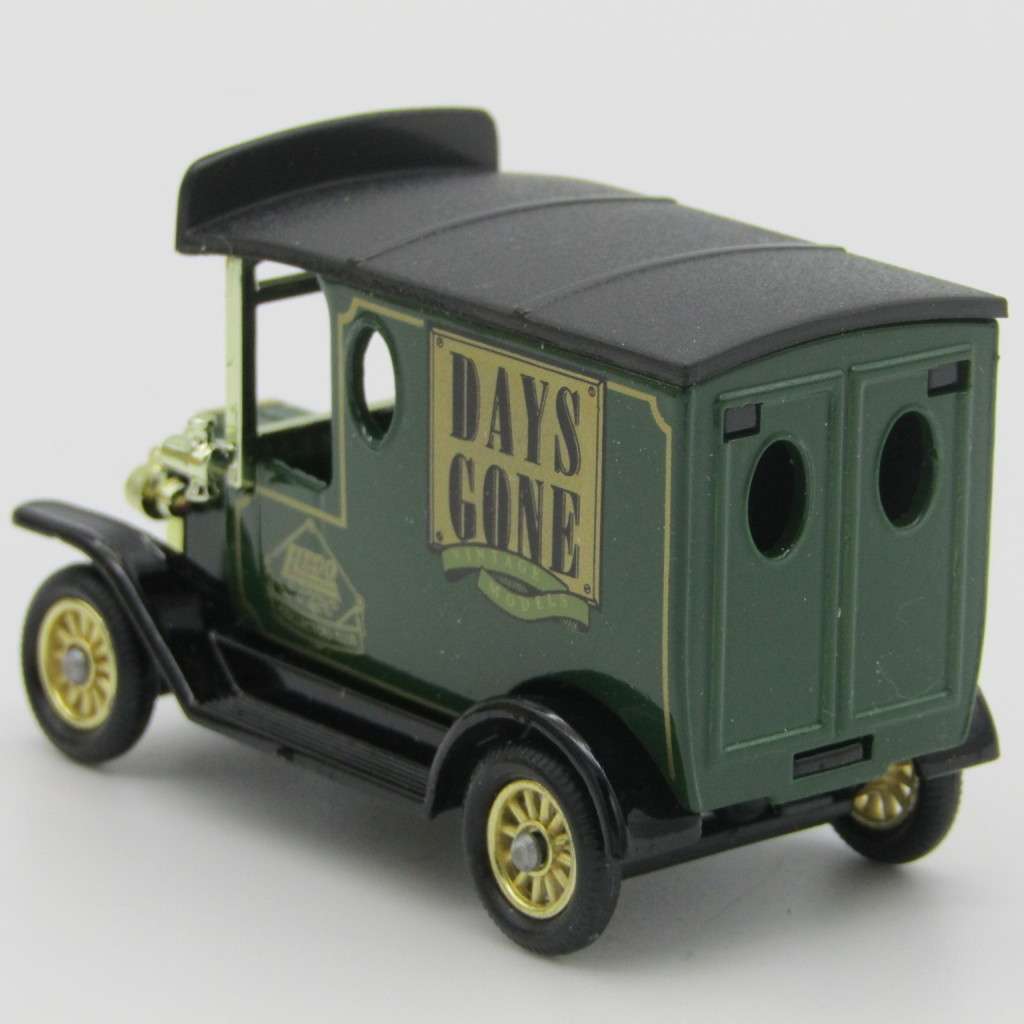LLedo 1920 Ford Model T Collectors Club 1997 Days Gone delivery van in box