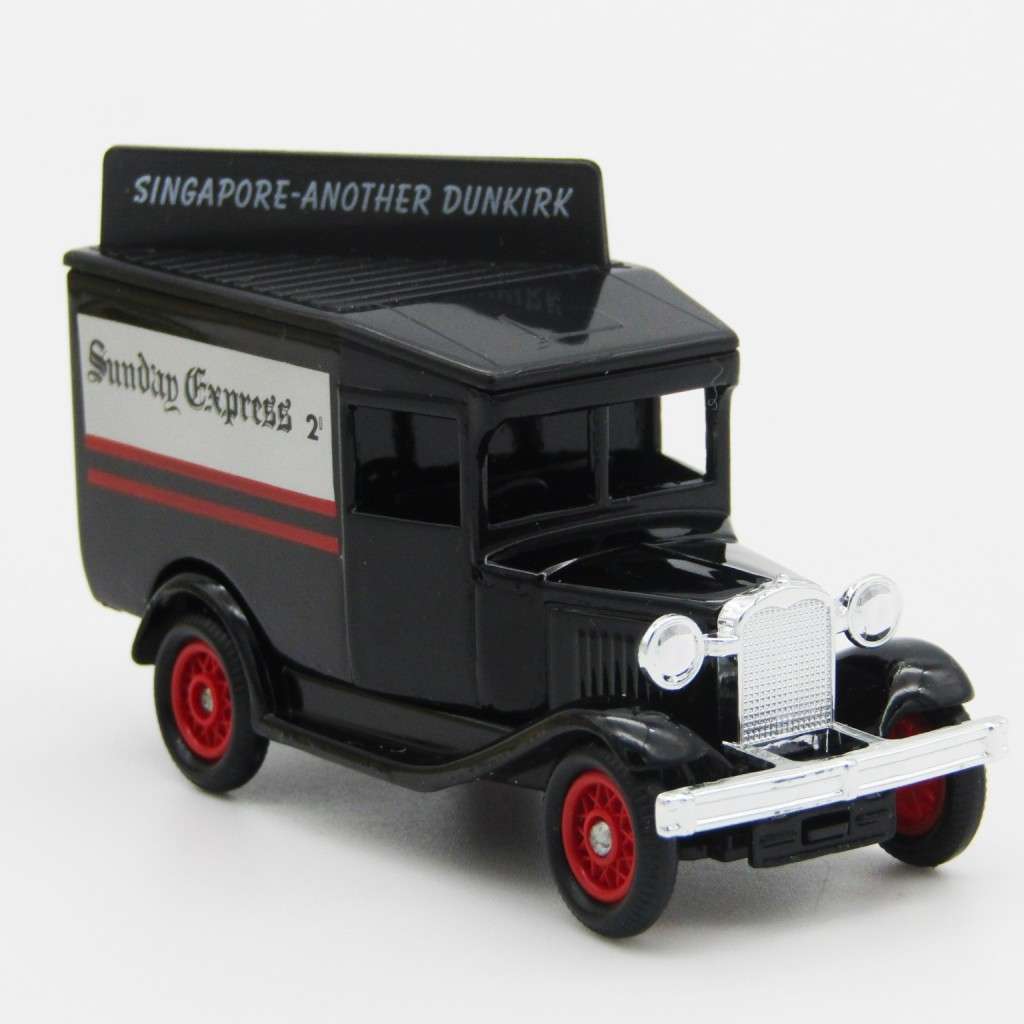 Lledo Ford Model A Daily Express delivery van model car in box