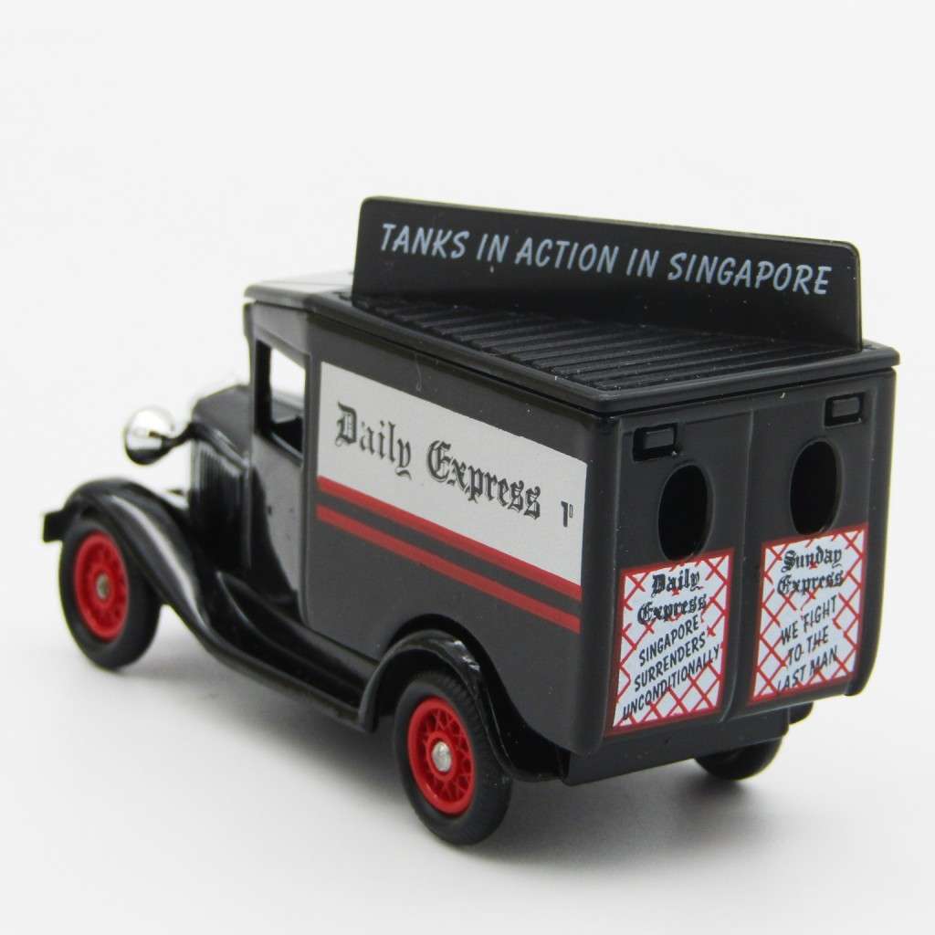 Lledo Ford Model A Daily Express delivery van model car in box