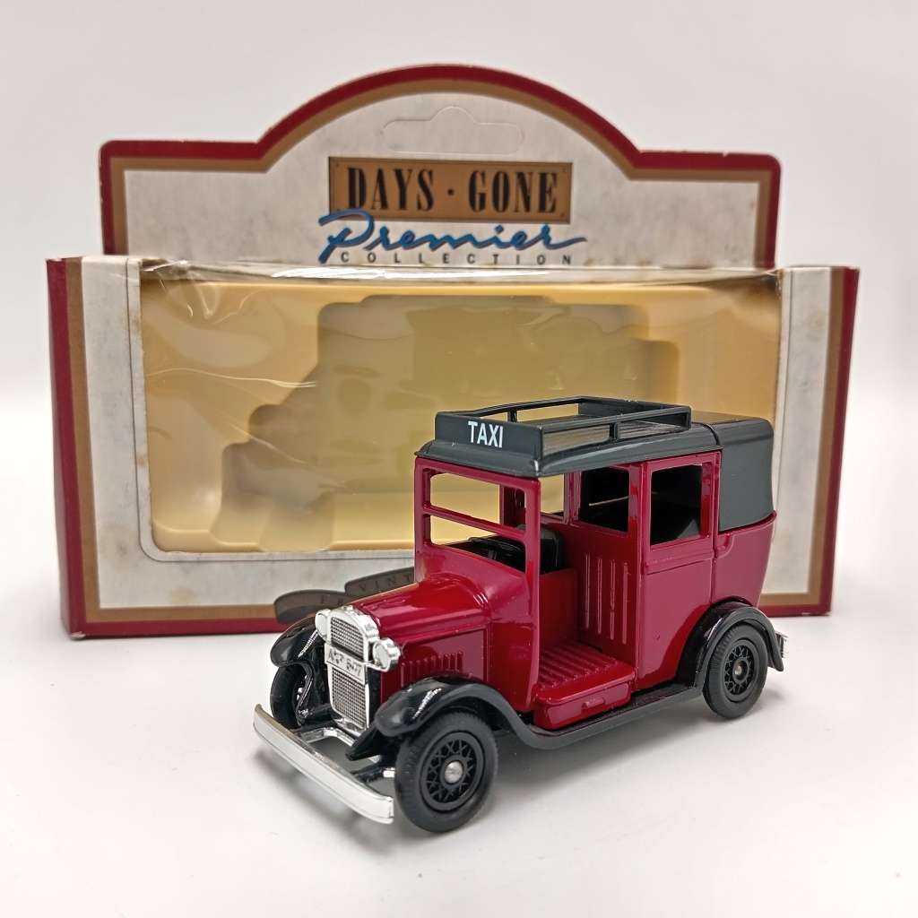 Lledo 1933 Austin taxi Model car in box