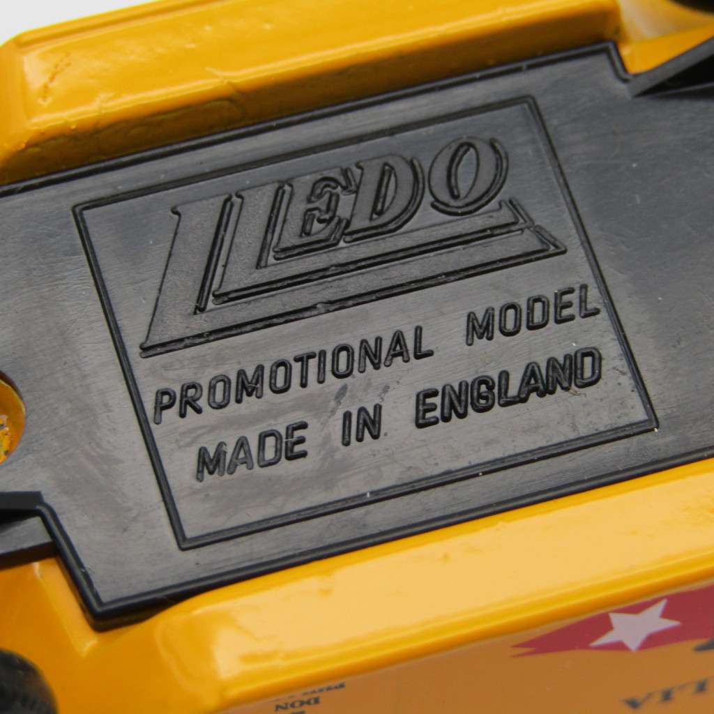 Lledo Ford Model T Titanic antiques delivery van in box