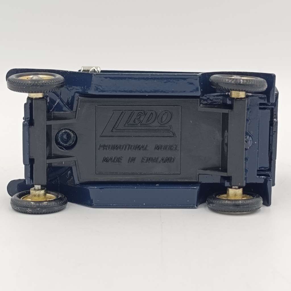 Lledo Ford Model T Daily Mirror delivery van in box