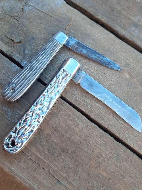 vintage pocket knifes
