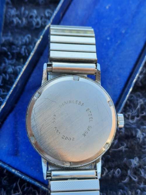 vintage men's rotary avenger watch