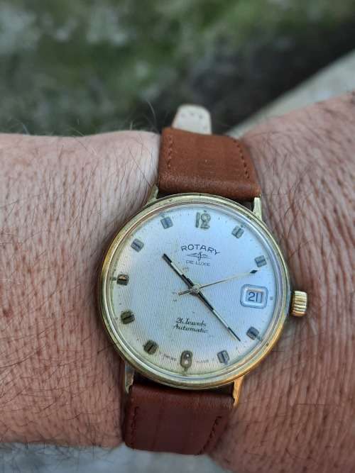 vintage men's rotary de luxe automatic watch