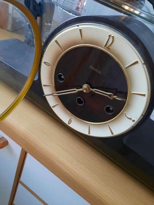 vintage Mantel clock