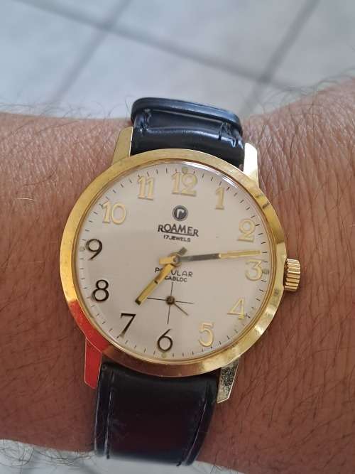 vintage men's Roamer popular watch condition like new.