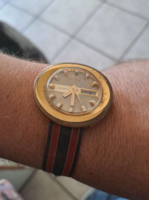 vintage men's rotary automatic watch