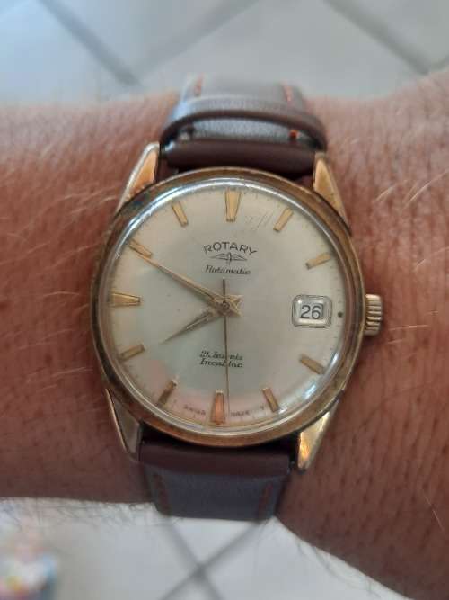 Vintage men`s rotary watch
