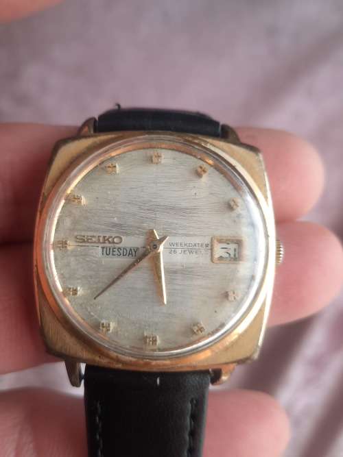 Vintage men`s seiko weekdater