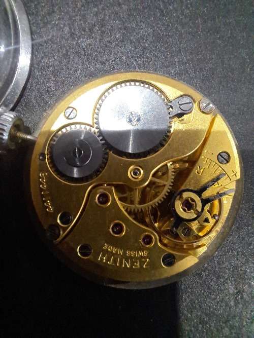 Vintage men`s Zenith movement and case