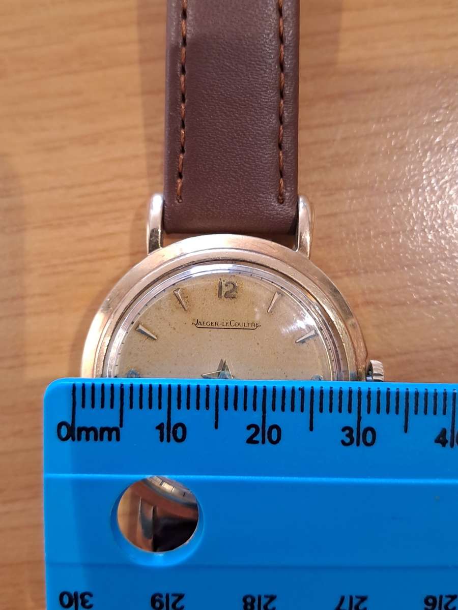 Vintage men`s jauger leCoultre