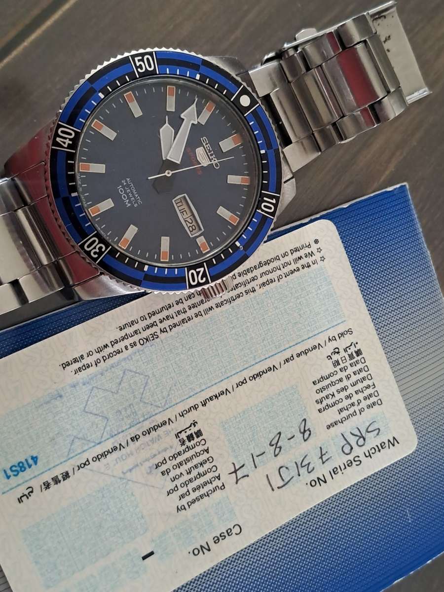 Vintage men`s seiko automatic divers