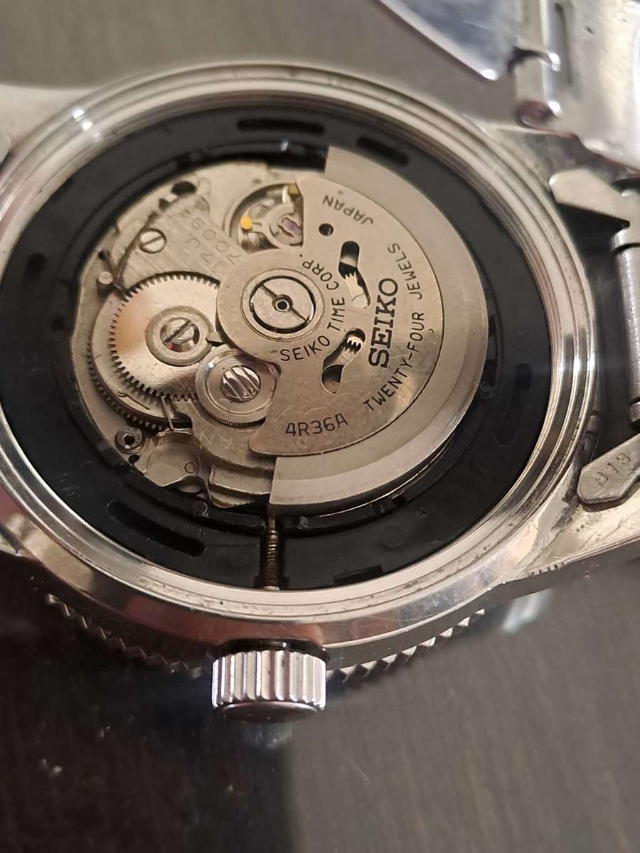 Vintage men`s seiko automatic divers