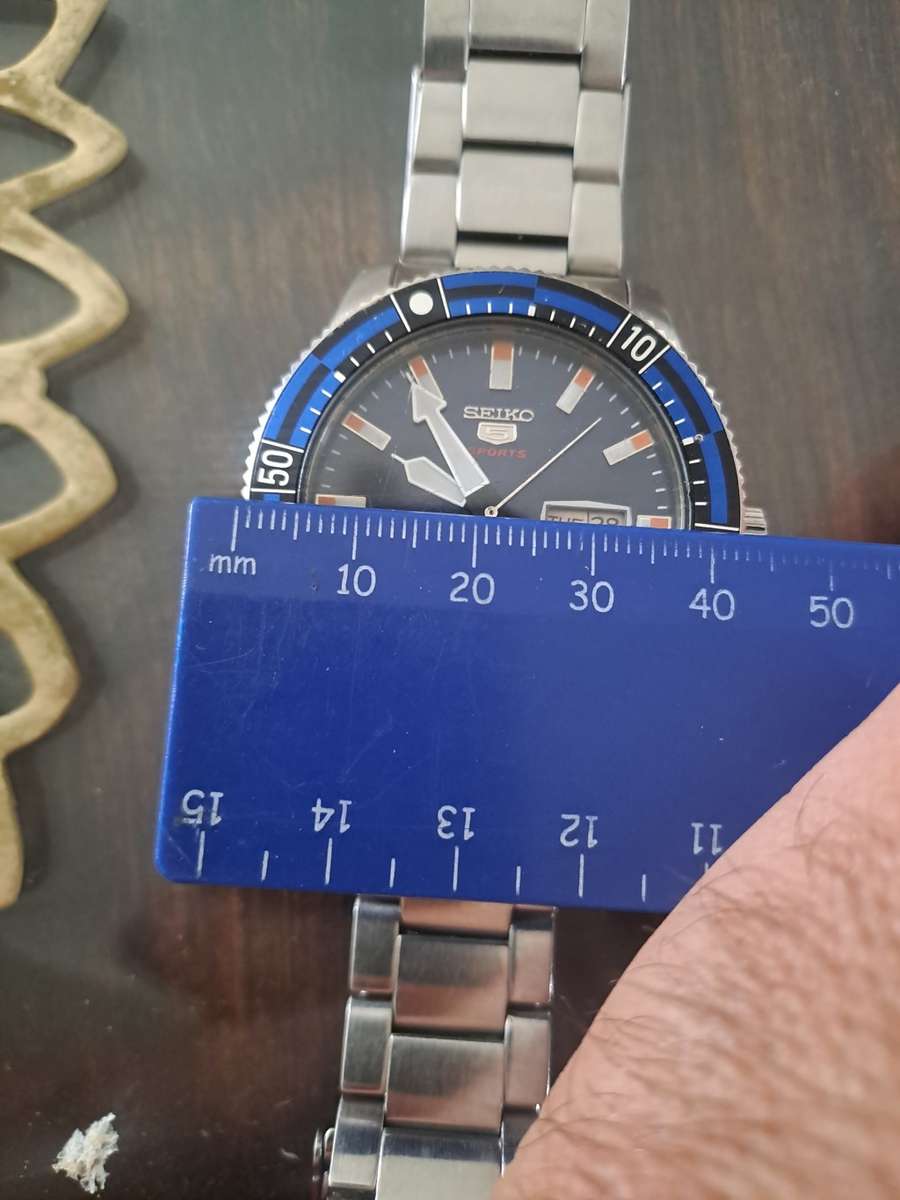 Vintage men`s seiko automatic divers