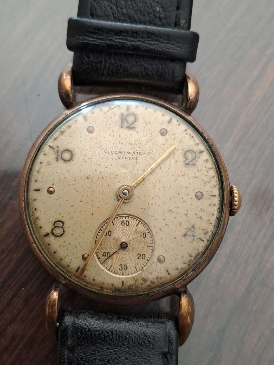 Vintage men`s Record watch Geneve