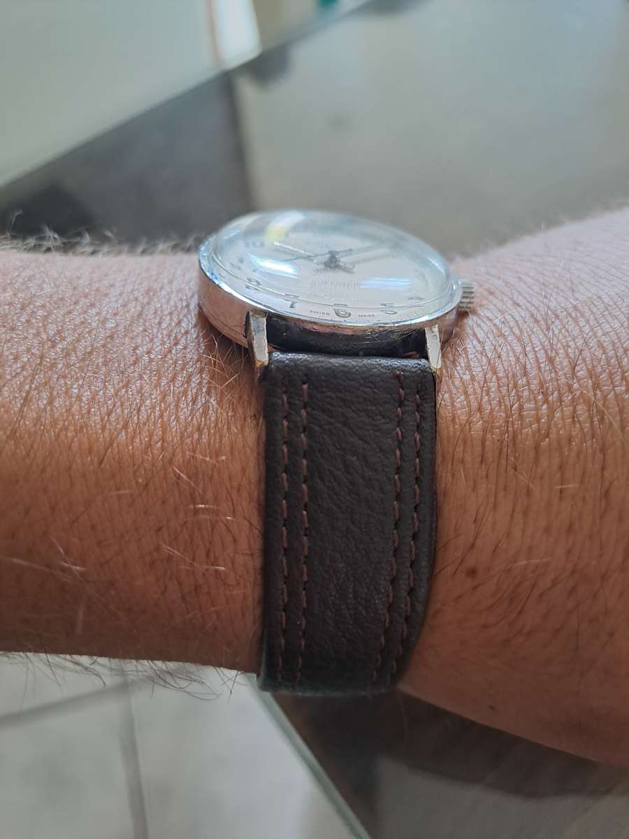 Vintage men`s rotary avenger