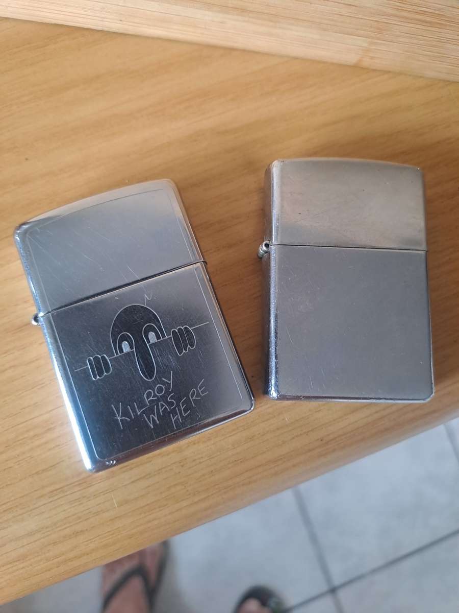 2x vintage Zippo lighter one bid takes all