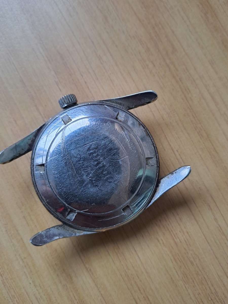 Vintage nivada automatic