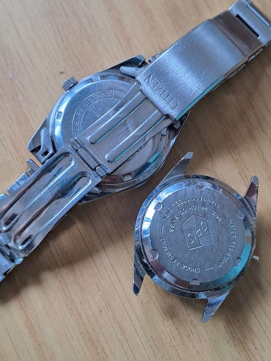 2x vintage watches