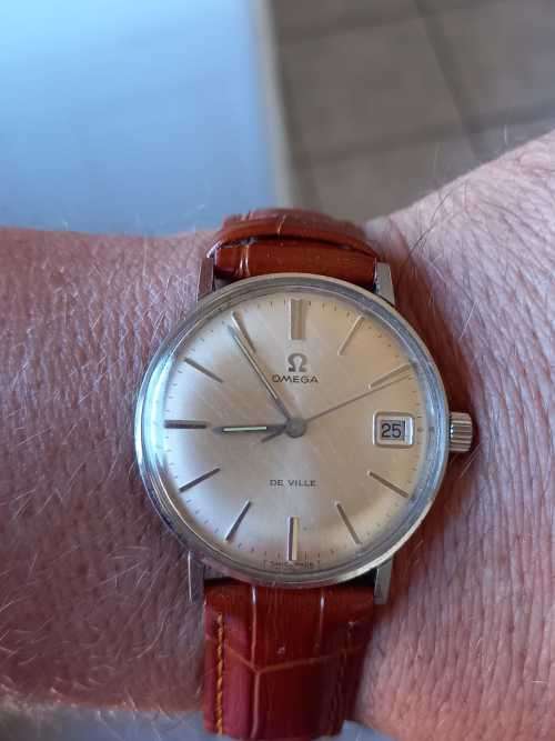 vintage men's omega De ville