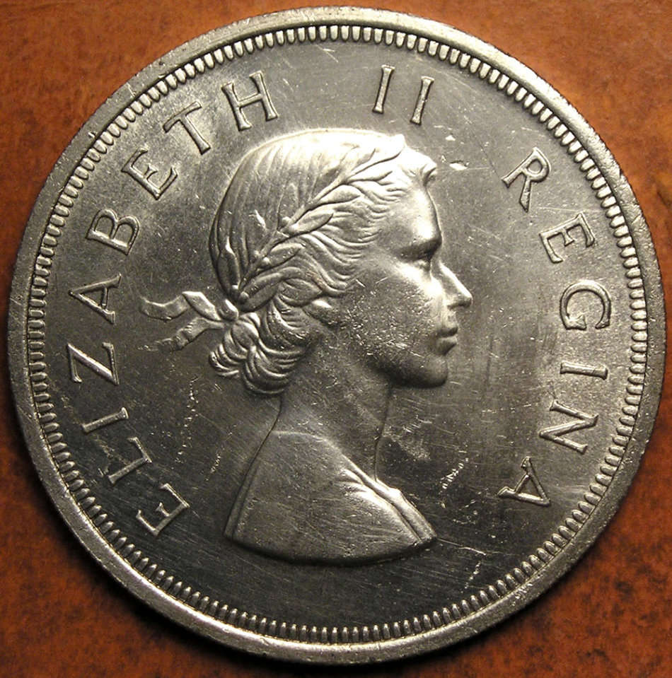 SA Union: 1958 Queen Elizabeth II Silver 5 Shillings * HIGH GRADE *