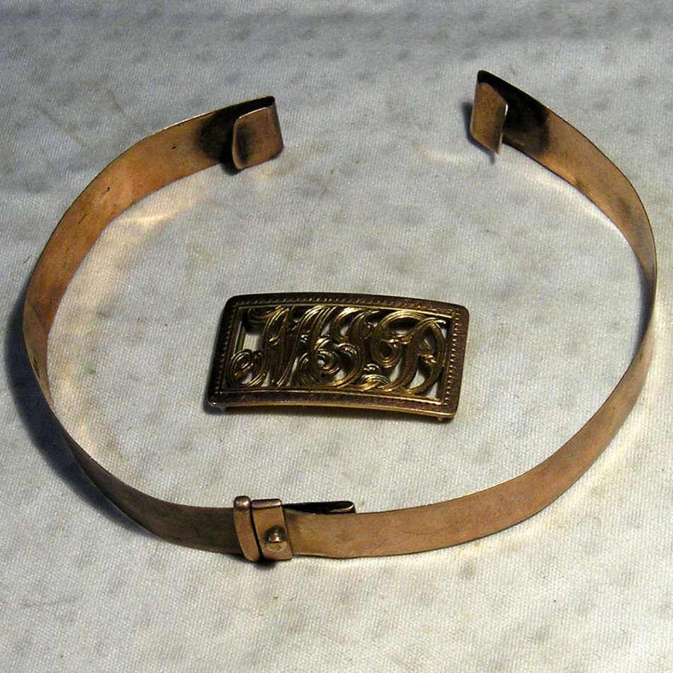 9ct Gold Bracelet with Initials Plate * 0.11 Troy Oz *