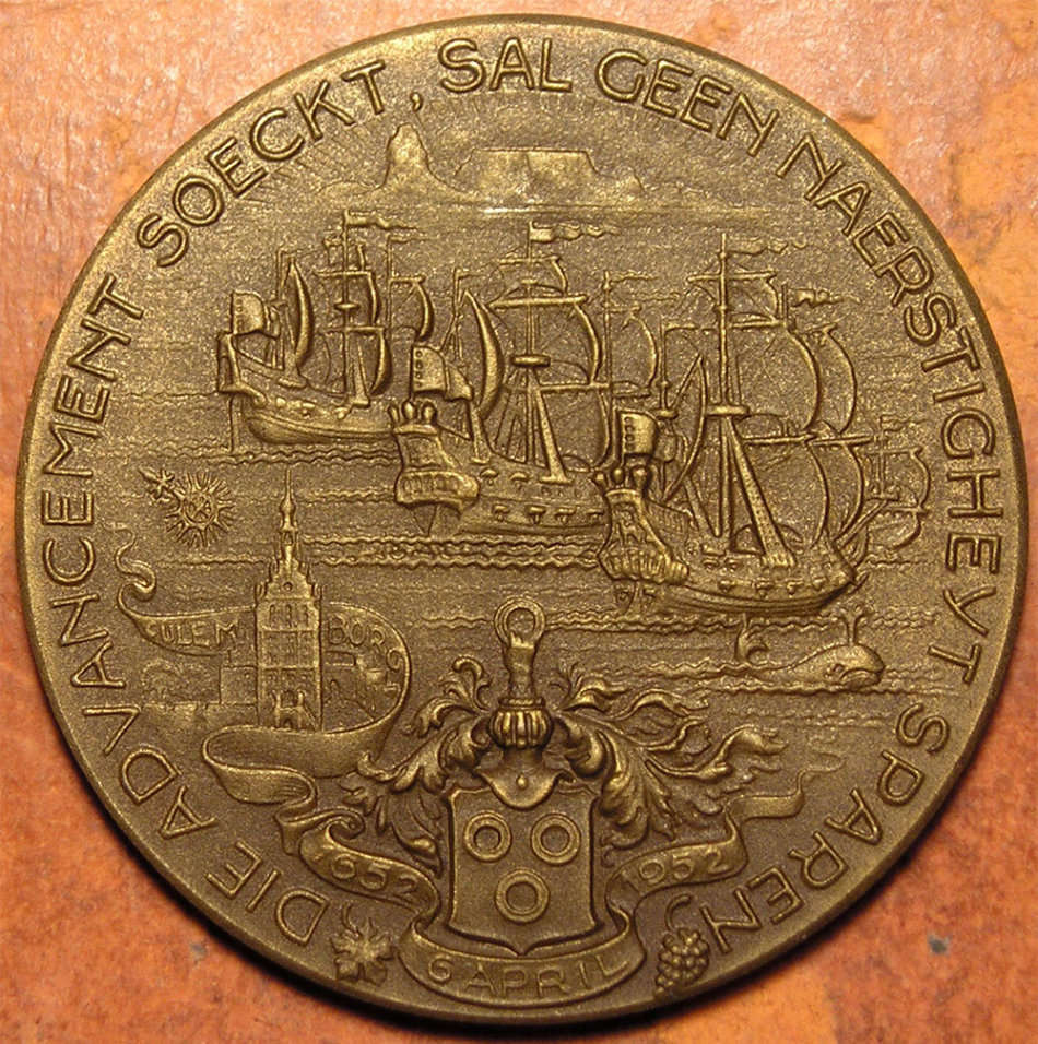 1952 van Riebeeck Tercentenary: Jan van Riebeeck & Maria de la Quellerie / Three Ships in Table Bay